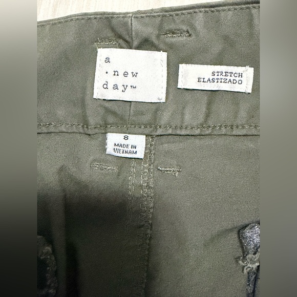 A New Day - High Rise Tapered Ankle Chino Pants - Picture 7 of 8